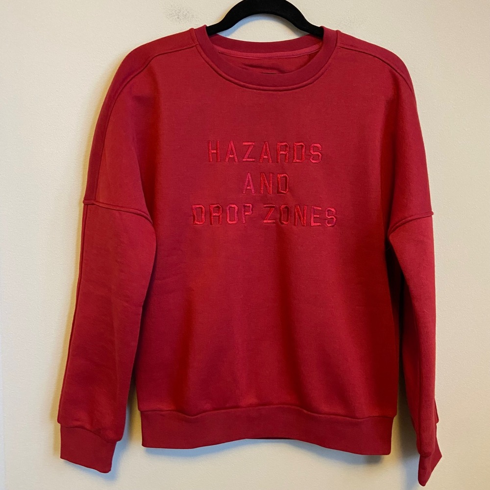 Waggle Hazards and Drop Zones Red‎ Crewneck Sweatshirt Mens XS New